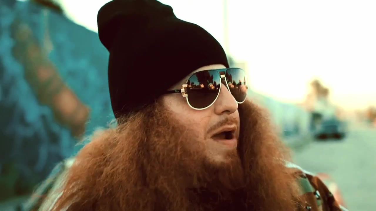 Rittz_-_Switch_Lanes_28Feat__Mike_Posner29_-_Official_Music_Video_077.jpg