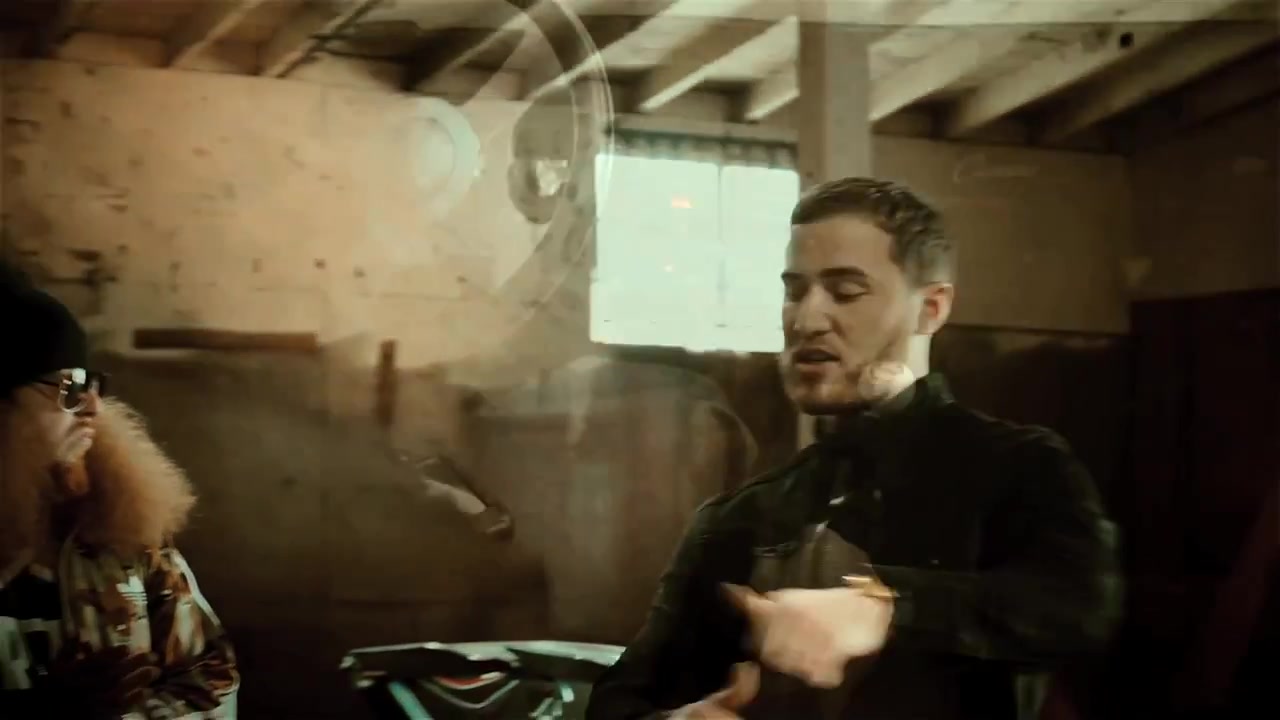 Rittz_-_Switch_Lanes_28Feat__Mike_Posner29_-_Official_Music_Video_116.jpg Rittz_-_Switch_Lanes_28Feat__Mike_Posner29_-_Official_Music_Video_116.jpg