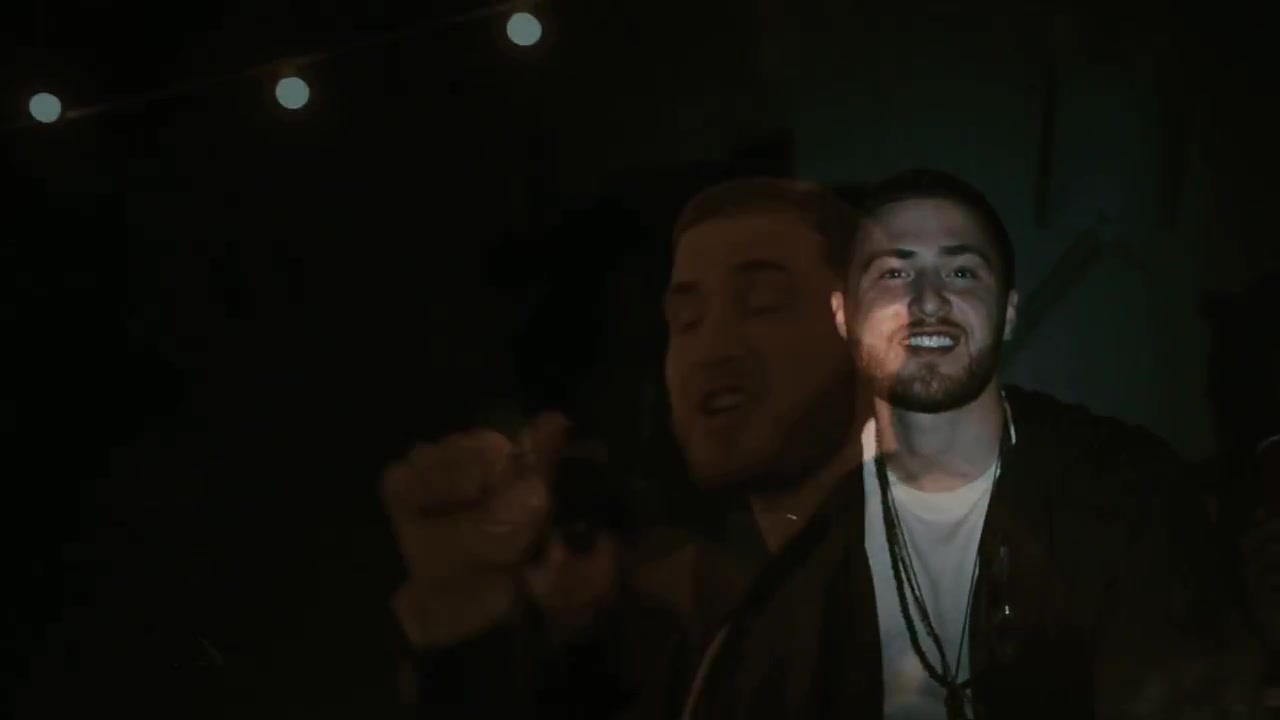 Rittz_-_Switch_Lanes_28Feat__Mike_Posner29_-_Official_Music_Video_171.jpg Rittz_-_Switch_Lanes_28Feat__Mike_Posner29_-_Official_Music_Video_171.jpg