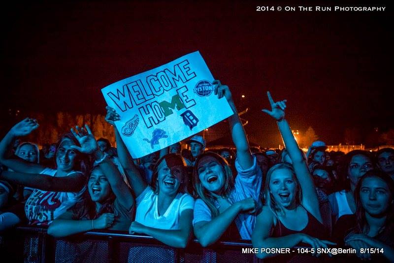 Mike Posner performing at 104.5 SNX Summer Music Festival in Marne, MI 8/15/2014
Photo by Eric Stoike
facebook.com/1045snx
