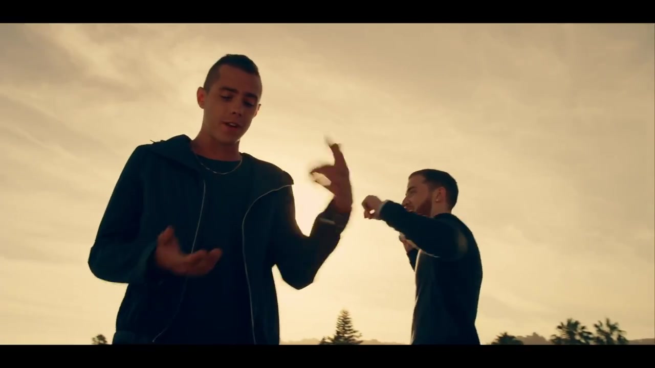 Sammy_Adams_-_L_A__Story_ft__Mike_Posner_080.jpg