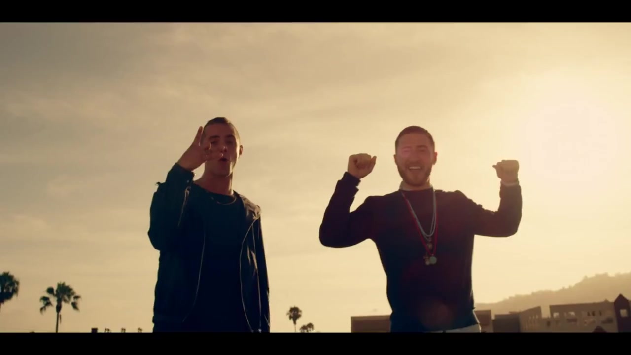 Sammy_Adams_-_L_A__Story_ft__Mike_Posner_123.jpg
