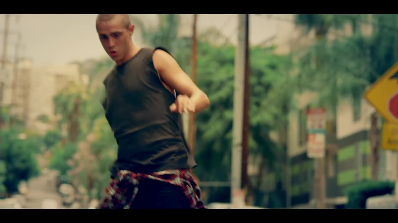 Sammy_Adams_-_L_A__Story_ft__Mike_Posner_214.jpg