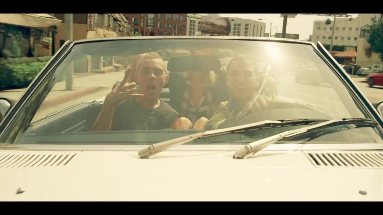 Sammy_Adams_-_L_A__Story_ft__Mike_Posner_333.jpg