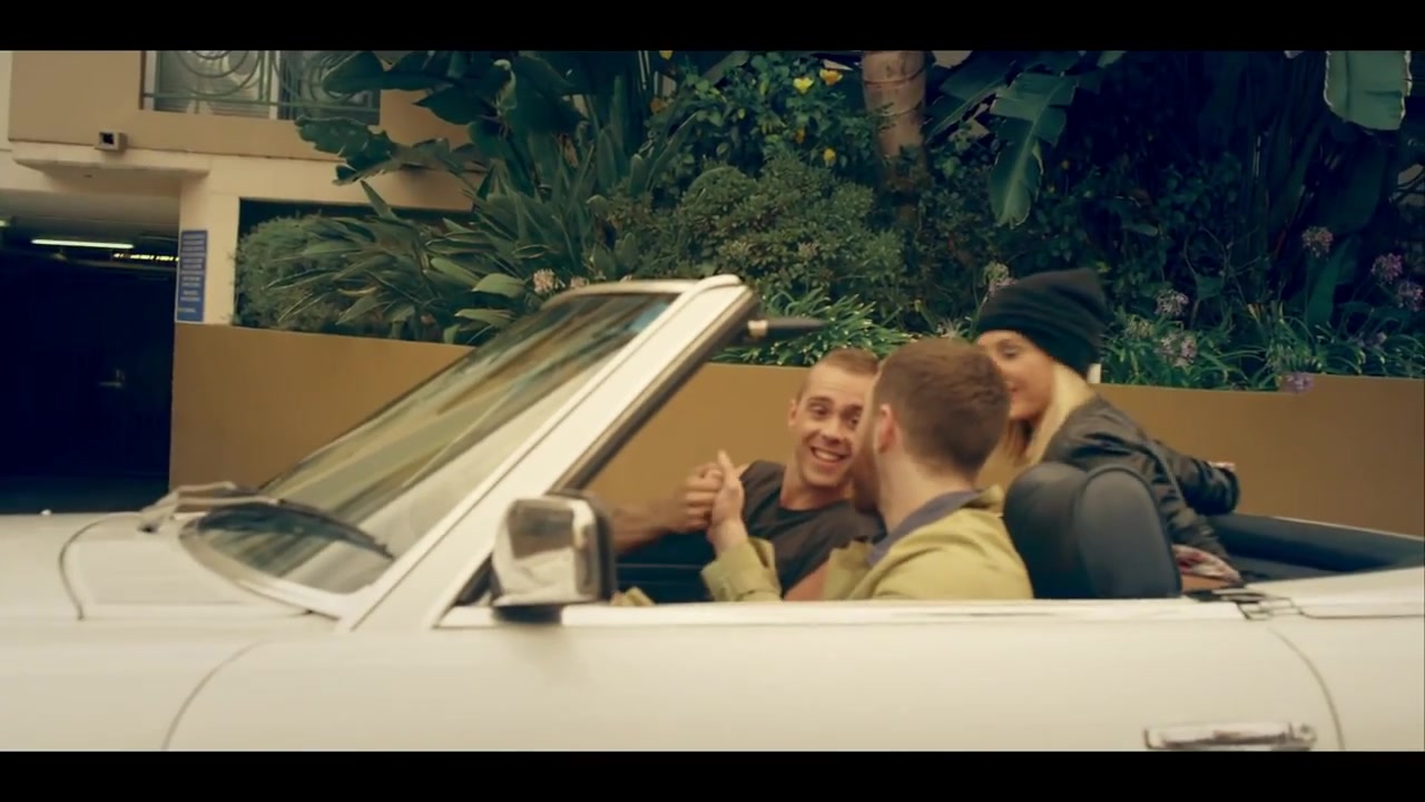 Sammy_Adams_-_L_A__Story_ft__Mike_Posner_340.jpg