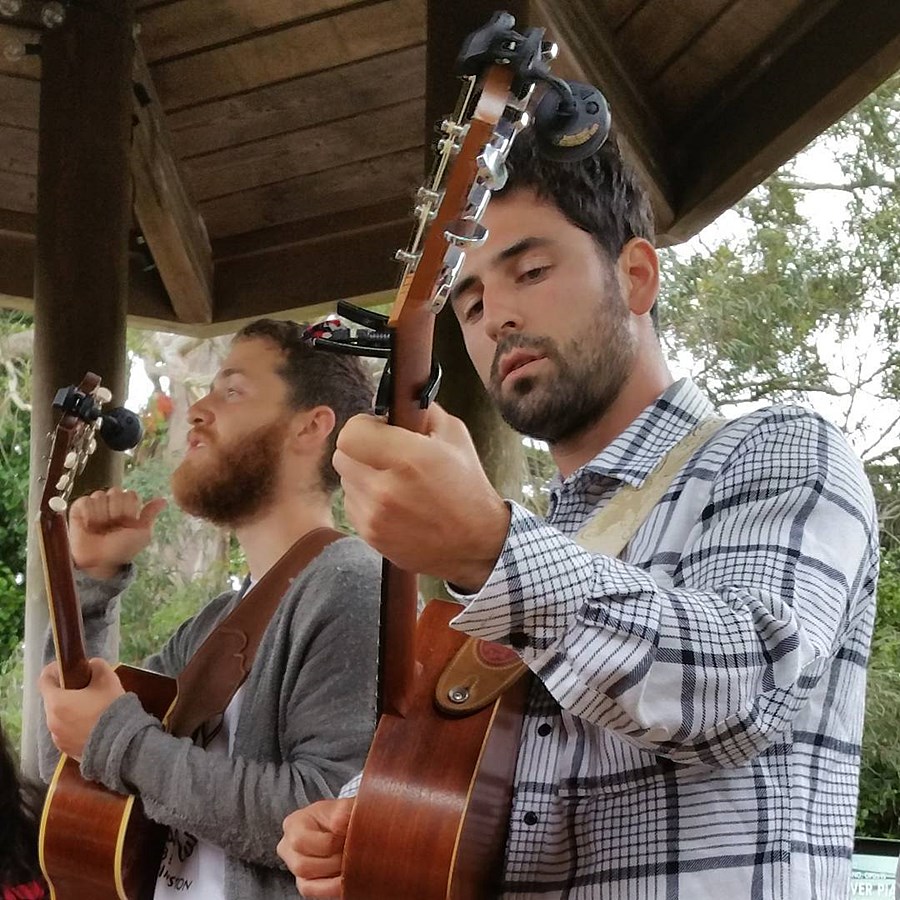 Mike Posner and Adam Friedman performing at San Francisco Botanical Garden in San Francisco, CA July 16, 2015
instagram.com/weirdo47
