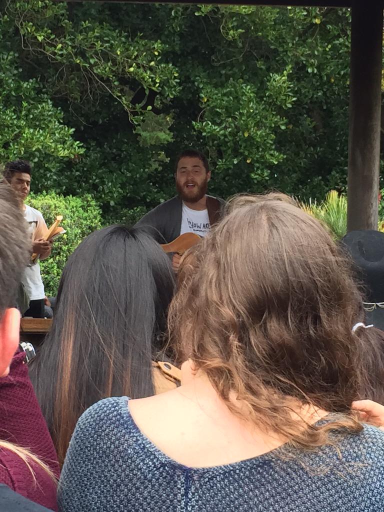 Mike Posner performing at San Francisco Botanical Garden in San Francisco, CA July 16, 2015
twitter.com/aloha_reigh
