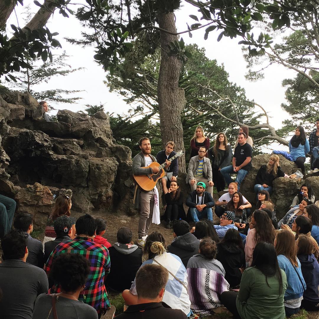 Mike Posner performing at Strawbery Hill in San Francisco, CA July 16, 2015
instagram.com/zachgripenstraw
