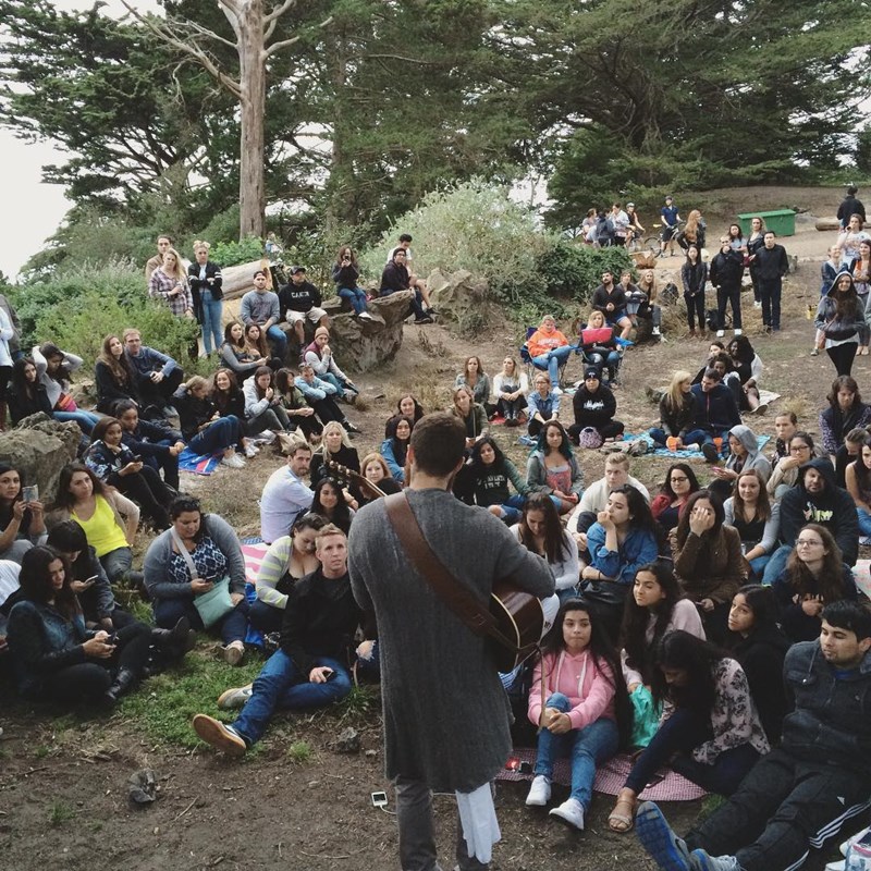 Mike Posner performing at Strawberry Hill in San Francisco, CA July 16, 2015
instagram.com/oliviadello
