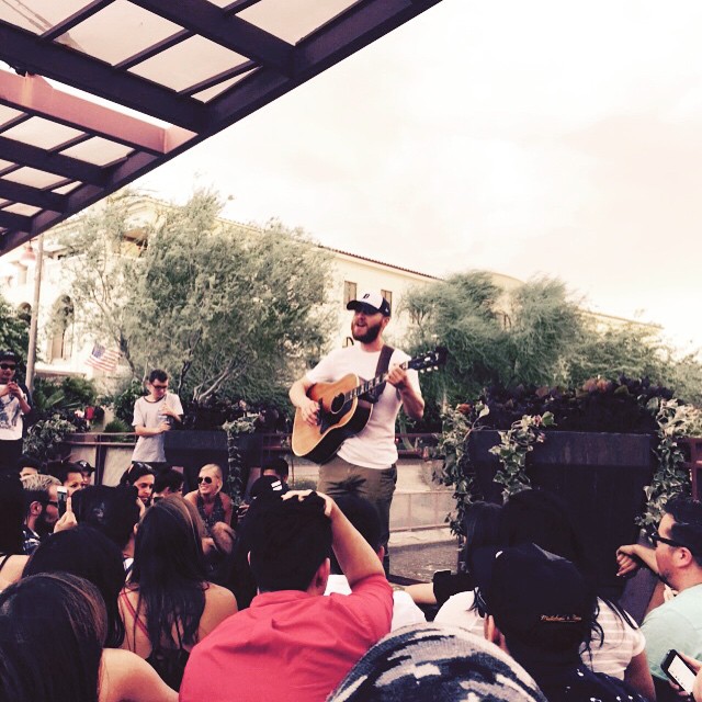 Mike Posner performing on the Ninja Tour in Scottsdale, AZ 6/27/2015
instagram.com/rjpraska
