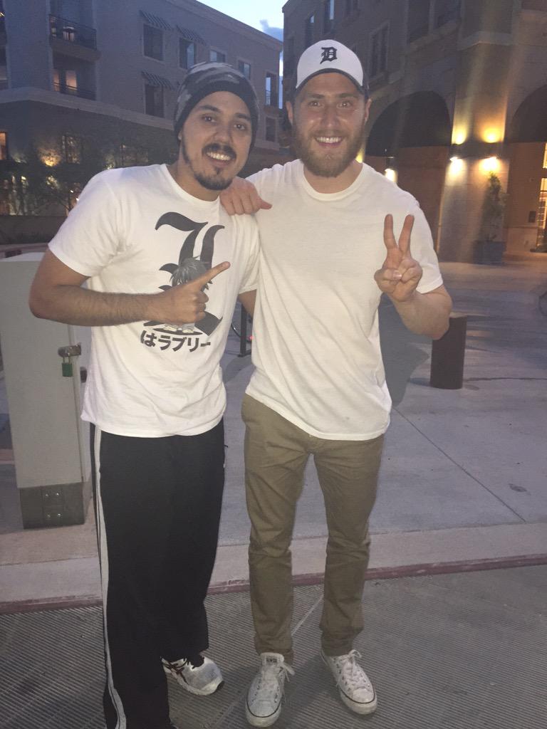 Mike Posner on the Ninja Tour in Scottsdale, AZ 6/27/2015
twitter.com/Nasa_Grounded
