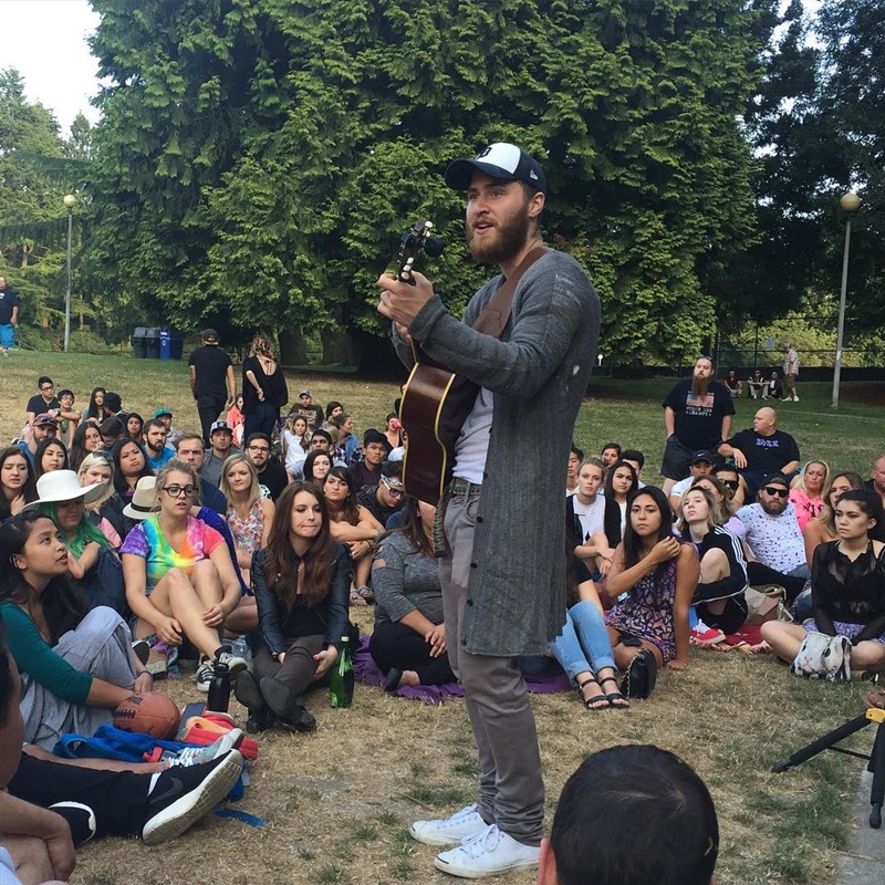 Mike Posner performing at Volunteer Park in Seattle, WA July 13, 2015
instagram.com/amischneider
