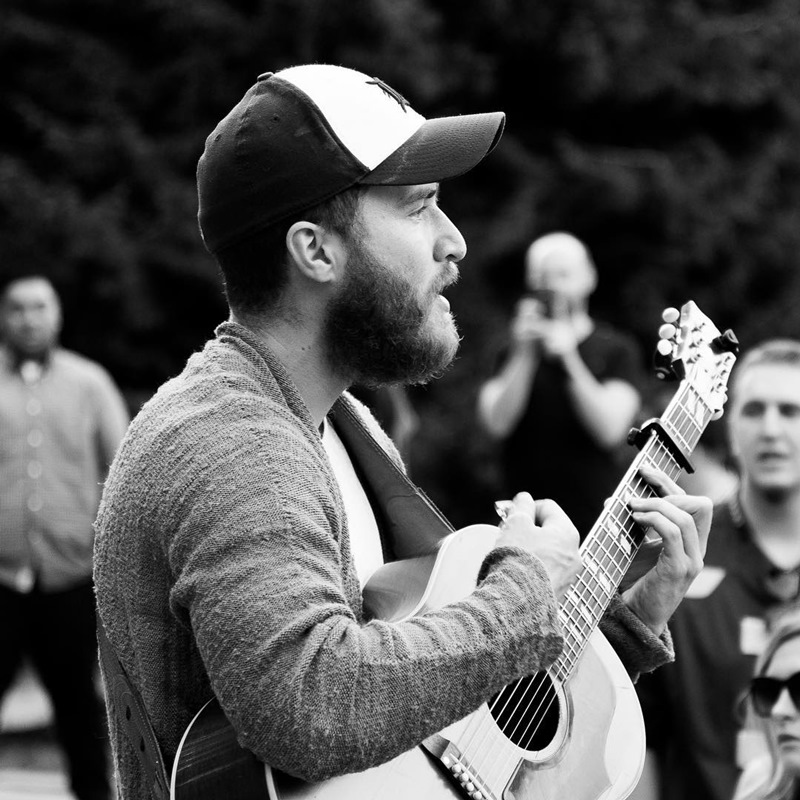 Mike Posner performing at Volunteer Park in Seattle, WA July 13, 2015
instagram.com/jrmilllar
