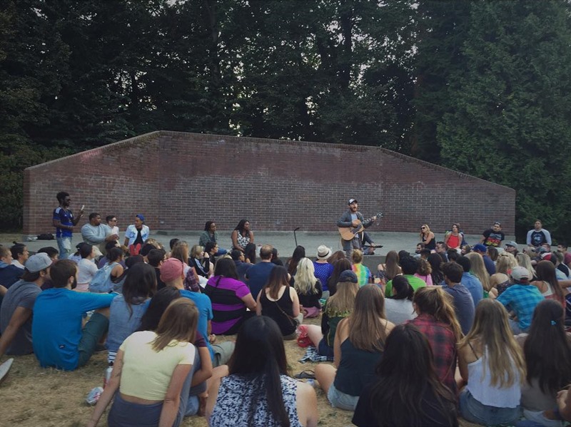 Mike Posner performing at Volunteer Park in Seattle, WA July 13, 2015
instagram.com/morganlmarler
