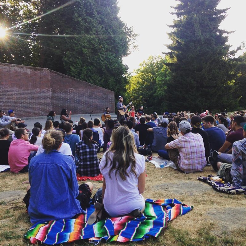 Mike Posner performing at Volunteer Park in Seattle, WA July 13, 2015
instagram.com/nickswanson722
