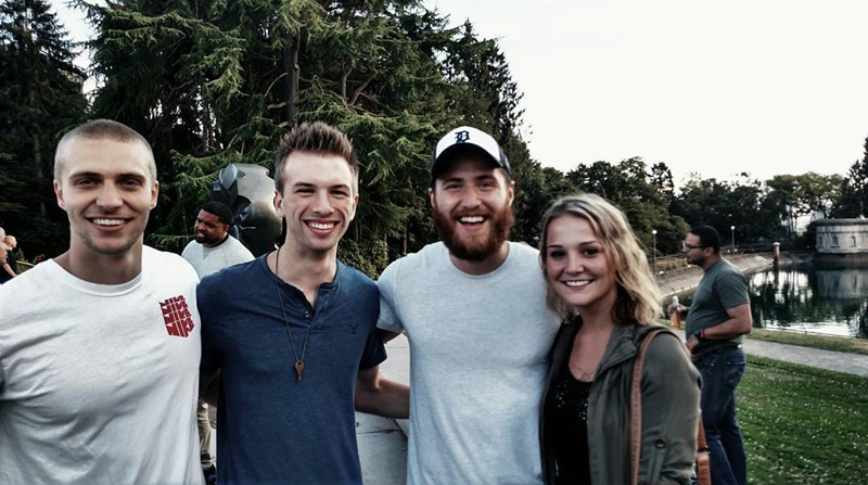 Mike Posner at Volunteer Park in Seattle, WA July 13, 2015
instagram.com/nikki_christopherson
