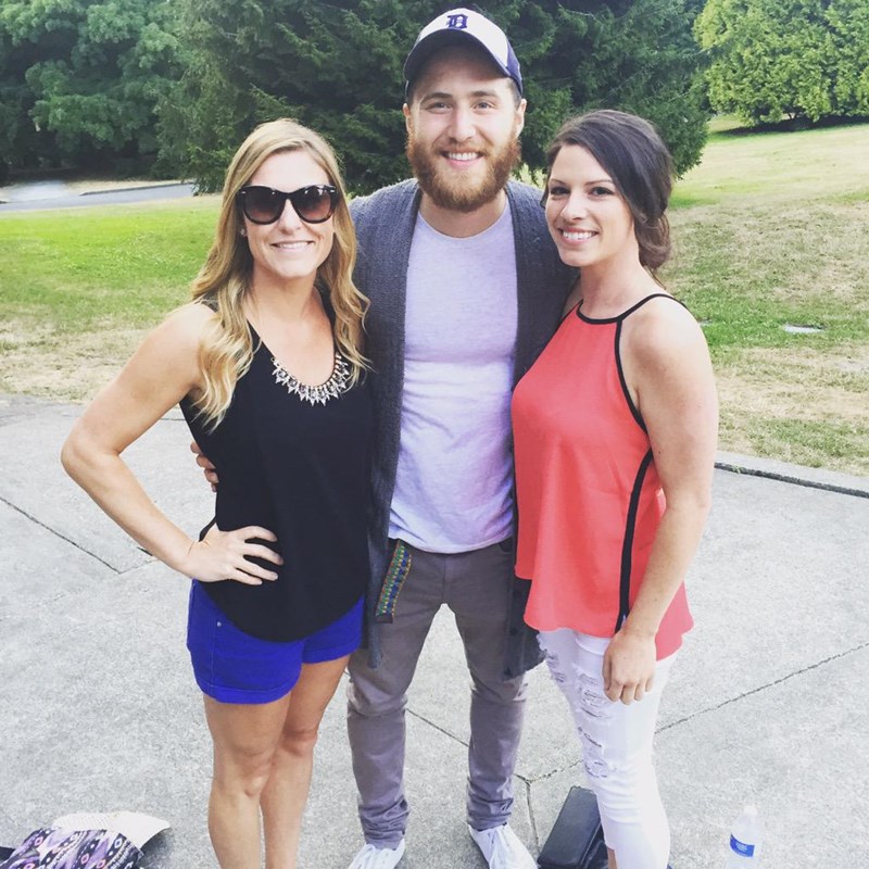 Mike Posner at Volunteer Park in Seattle, WA July 13, 2015
instagram.com/amischneider
