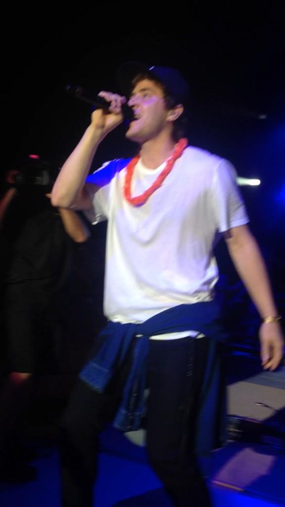 Mike Posner performing "Cooler Than Me" at The Greek Theatre in Los Angeles, CA 8/8/2014
Twitter @ridinglilo
