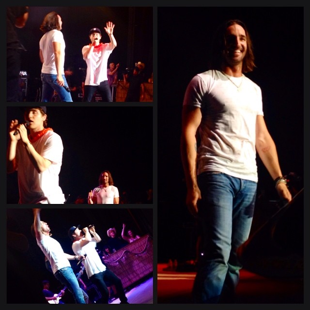 Mike Posner and Jake Owen performing "Cooler Than Me" at The Greek Theatre in Los Angeles, CA 8/8/2014
Instagram @itshjayyy
