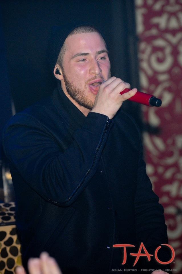 Mike Posner
