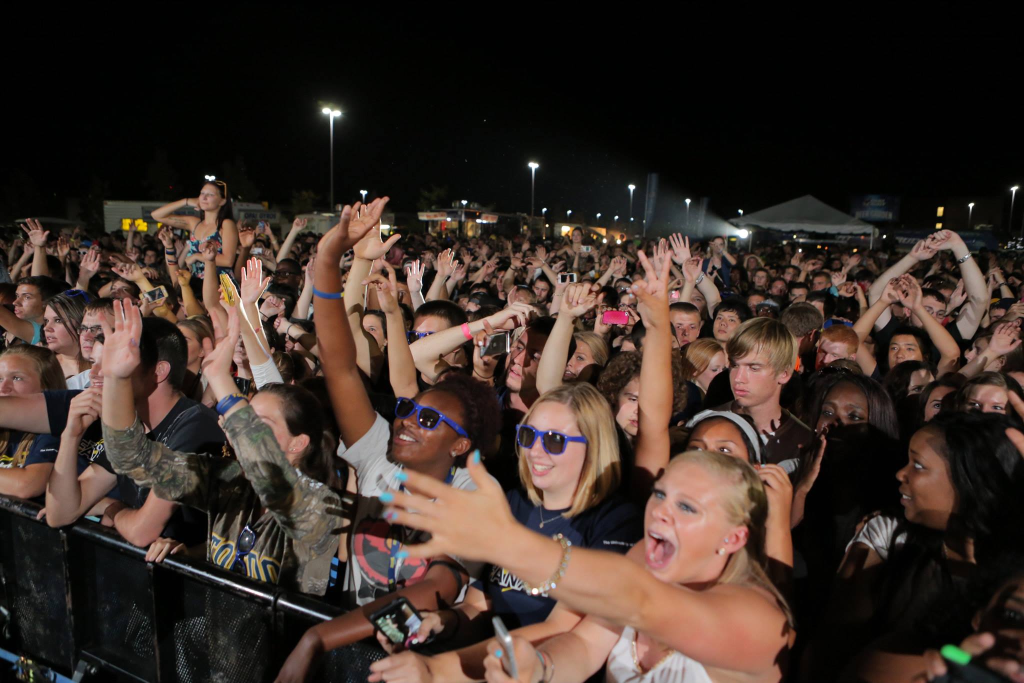 The crowd at the University of Toledo Music Fest 2014 8/29/2014
facebook.com/UTMusicFest
