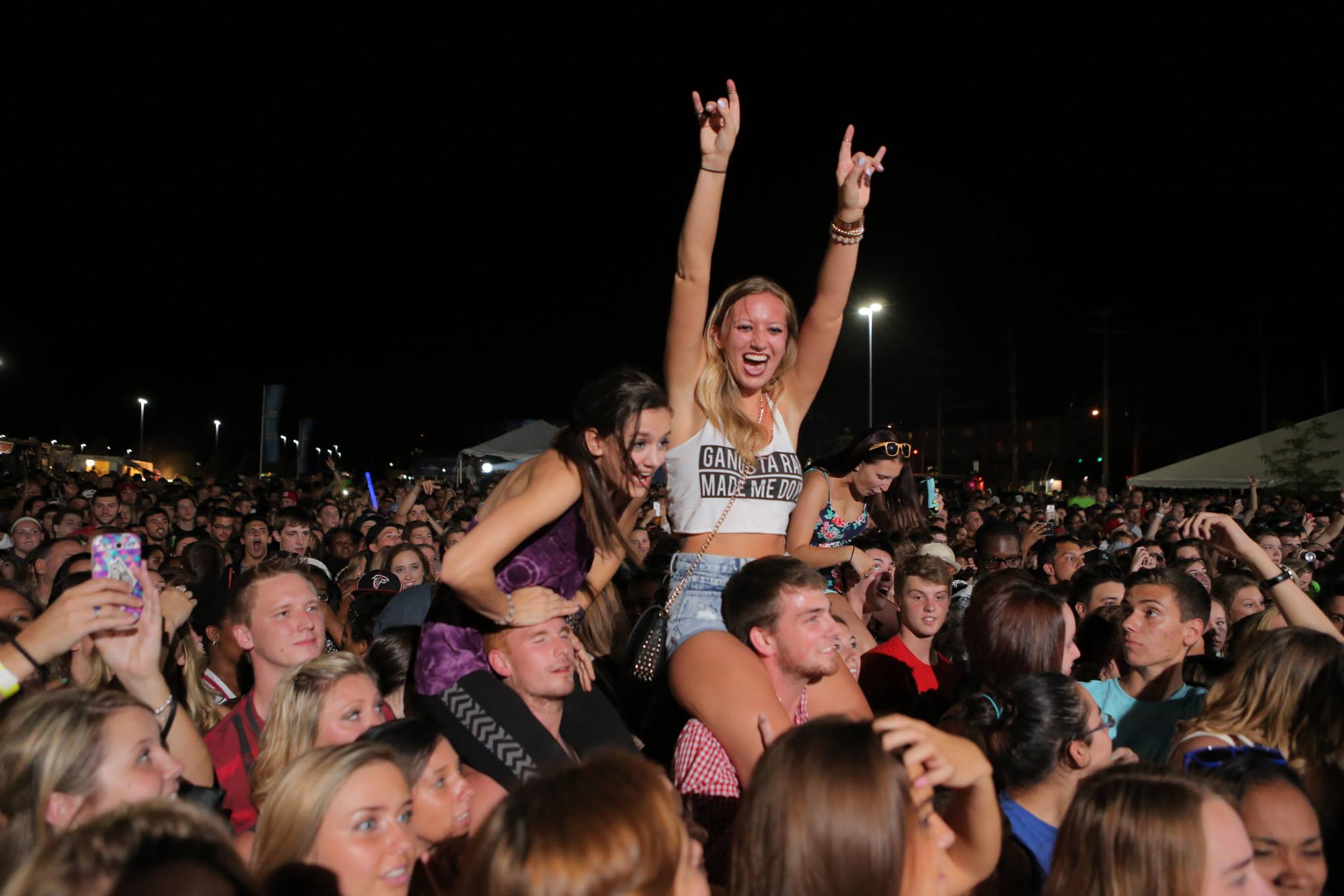 The crowd at the University of Toledo Music Fest 2014 8/29/2014
facebook.com/UTMusicFest
