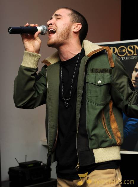 mike-posner_new-york-august-16-2010-celebrates-album-launch3.jpg