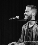 Mike-Posner-The-Hotel-Cafe-06222015-25.jpg