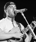 Mike-Posner-Tour-Madison-09012016-2.jpg