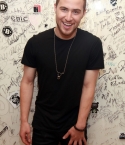 Mike-Posner-Visits-Sirius15.jpg