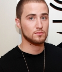 Mike-Posner-Visits-Sirius16.jpg