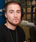 Mike-Posner-Visits-Sirius9.jpg