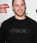mike-posner-backstage-at-the-2011-summertime-ball-15.jpg