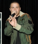 mike-posner_new-york-august-16-2010-celebrates-album-launch11.jpg