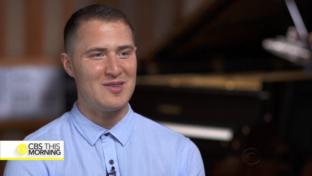 Gayle King Interviews Mike Posner
Gayle King Interviews Mike Posner