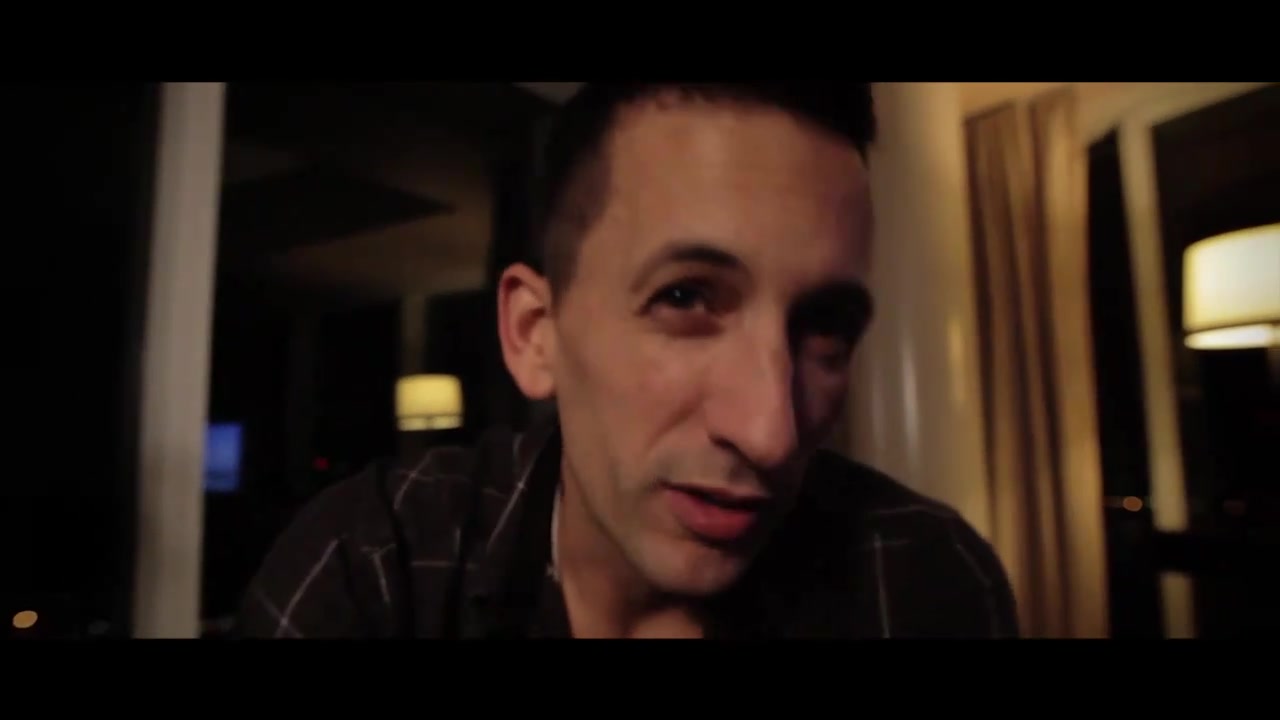 Clinton_Sparks_Ambiguous_ft__Mike_Posner___Big_SeanOfficial_Music_Video_-_YouTube_017.jpg