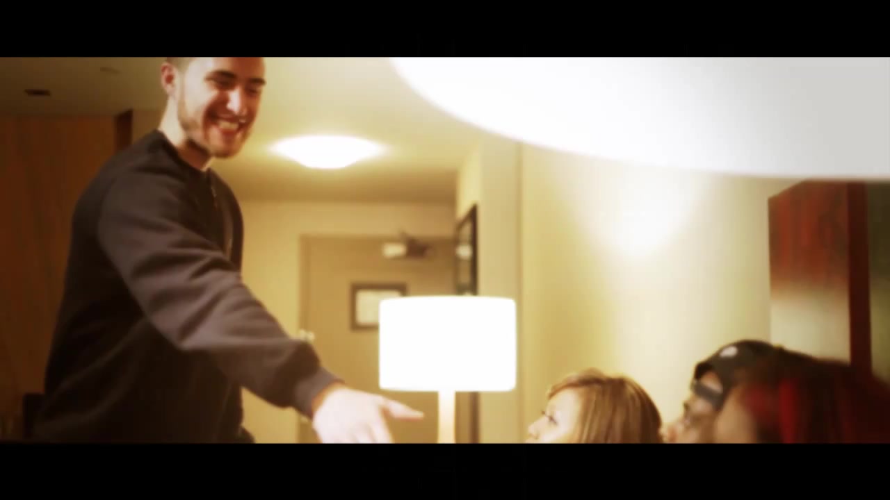Clinton_Sparks_Ambiguous_ft__Mike_Posner___Big_SeanOfficial_Music_Video_-_YouTube_170.jpg