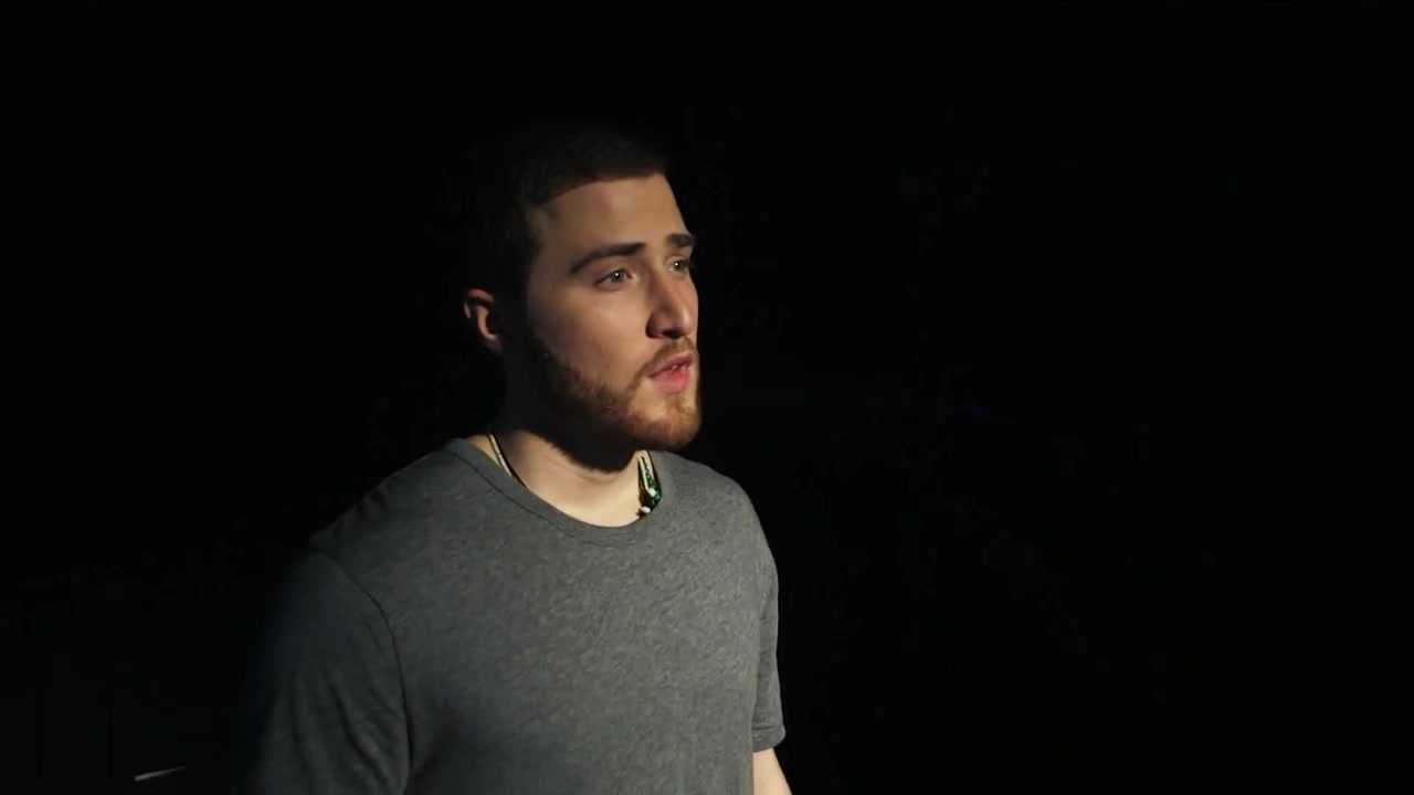 Mike_Posner_-_My_Light_28Official_Video29_049.jpg
