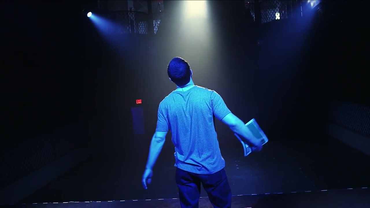 Mike_Posner_-_My_Light_28Official_Video29_064.jpg
