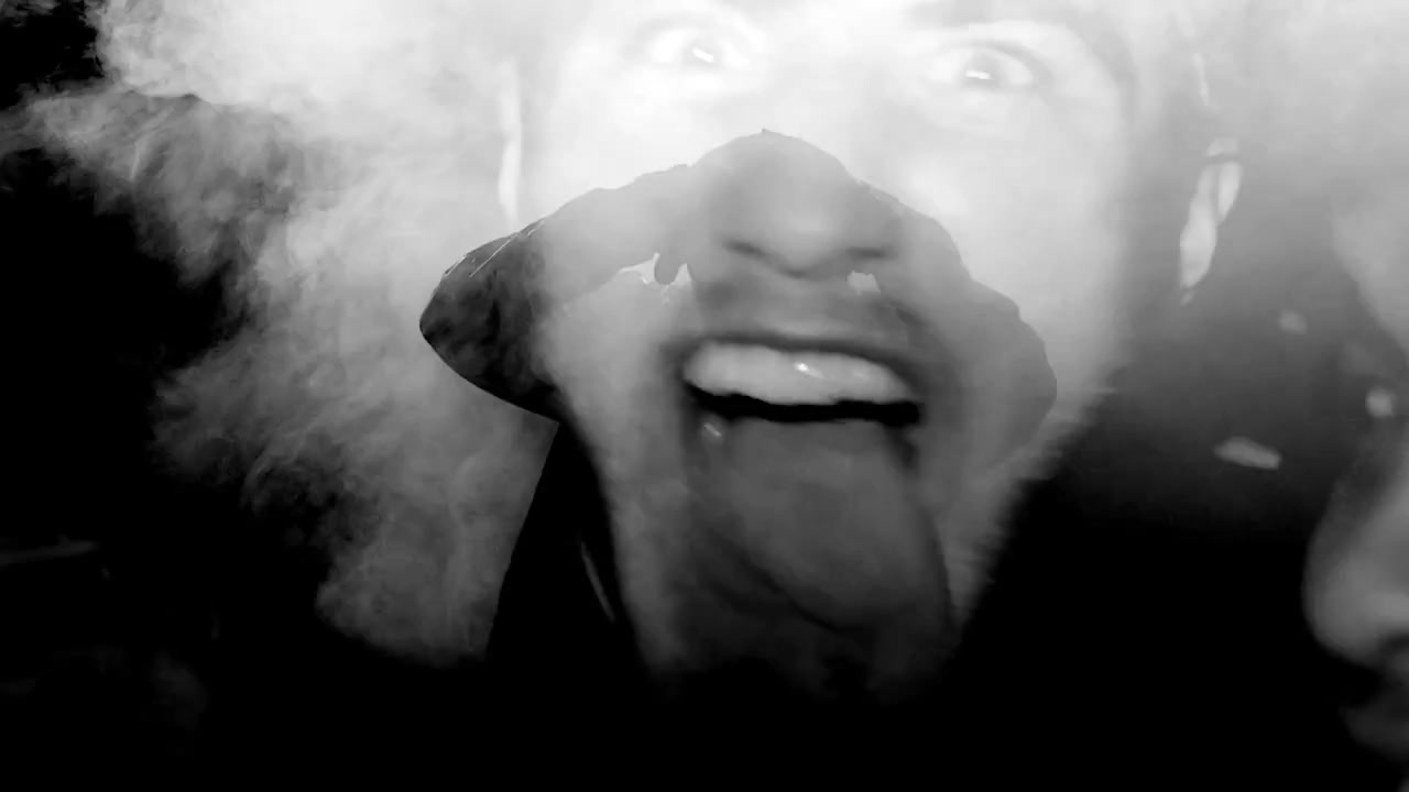 Mike_Posner_-_My_Light_28Official_Video29_199.jpg