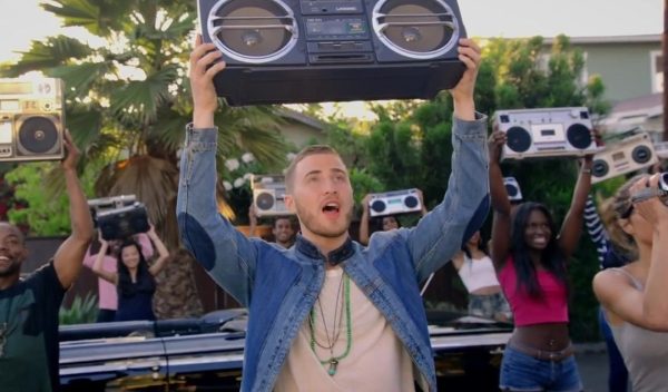 “The Way It Used To Be” Music Video Screen Captures & Gifs